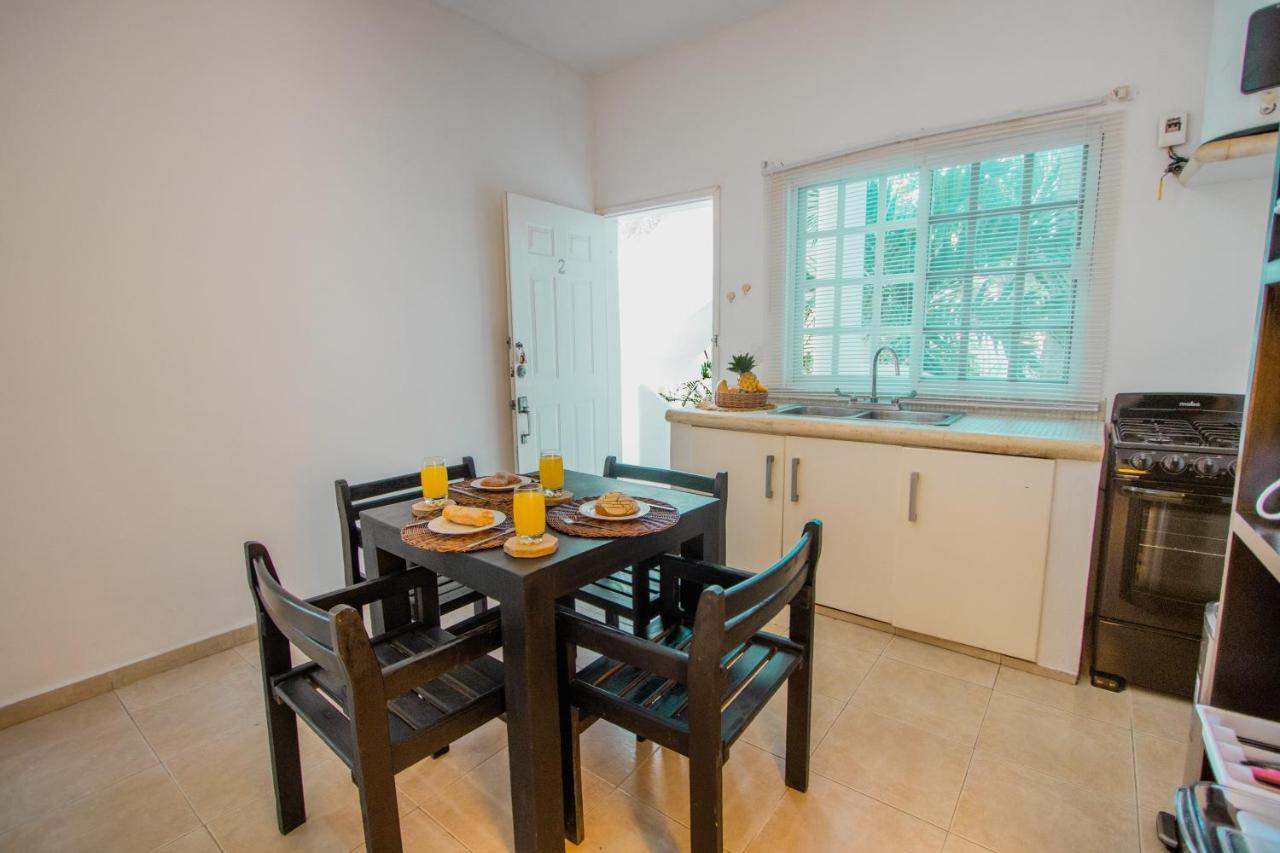 Nasim Condo Hotel Con Acceso Beach Club Gratis, Metros 5Th Avenida Плайя-дель-Кармен Екстер'єр фото